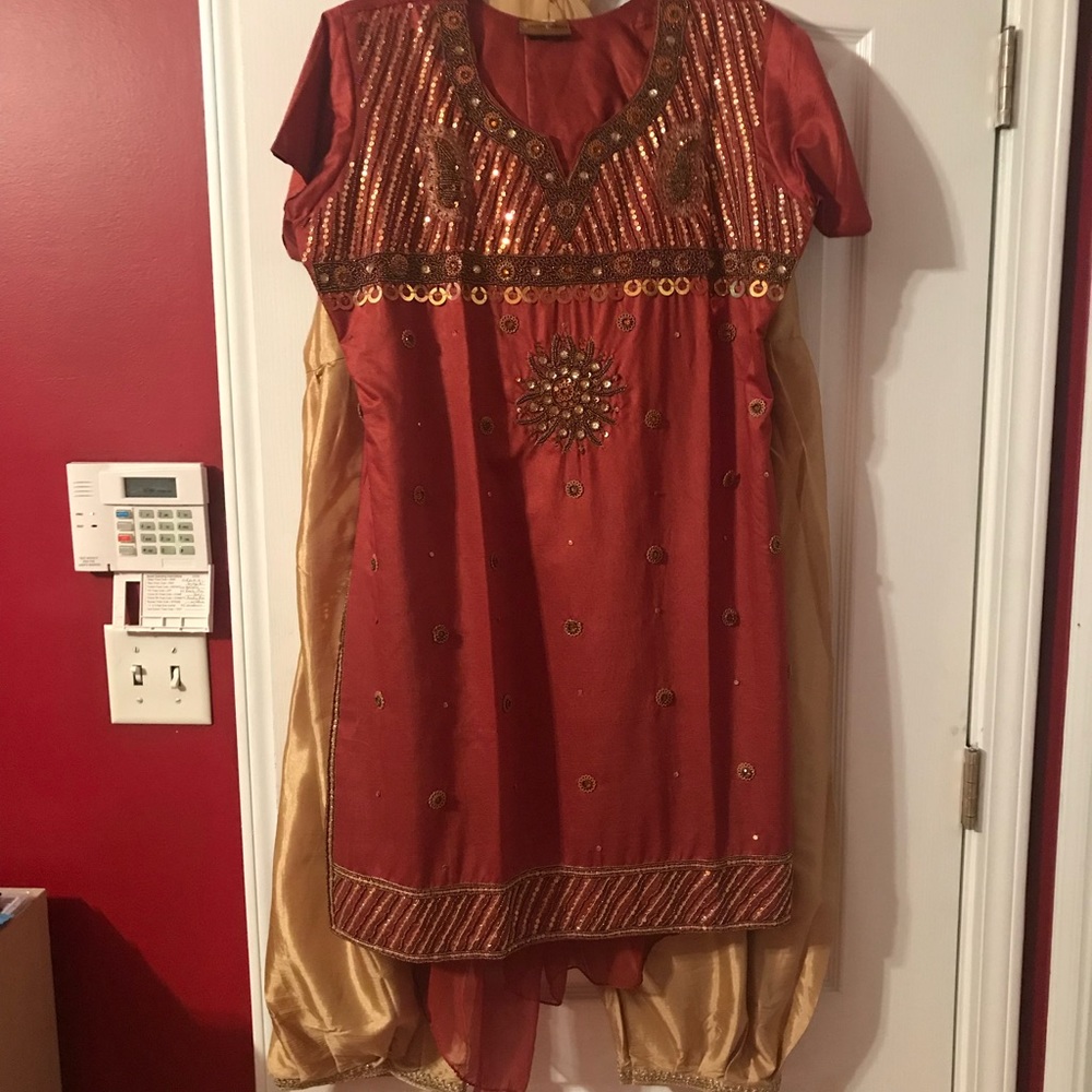 ❌❌Beautiful Oufit 🛑Sold❌❌